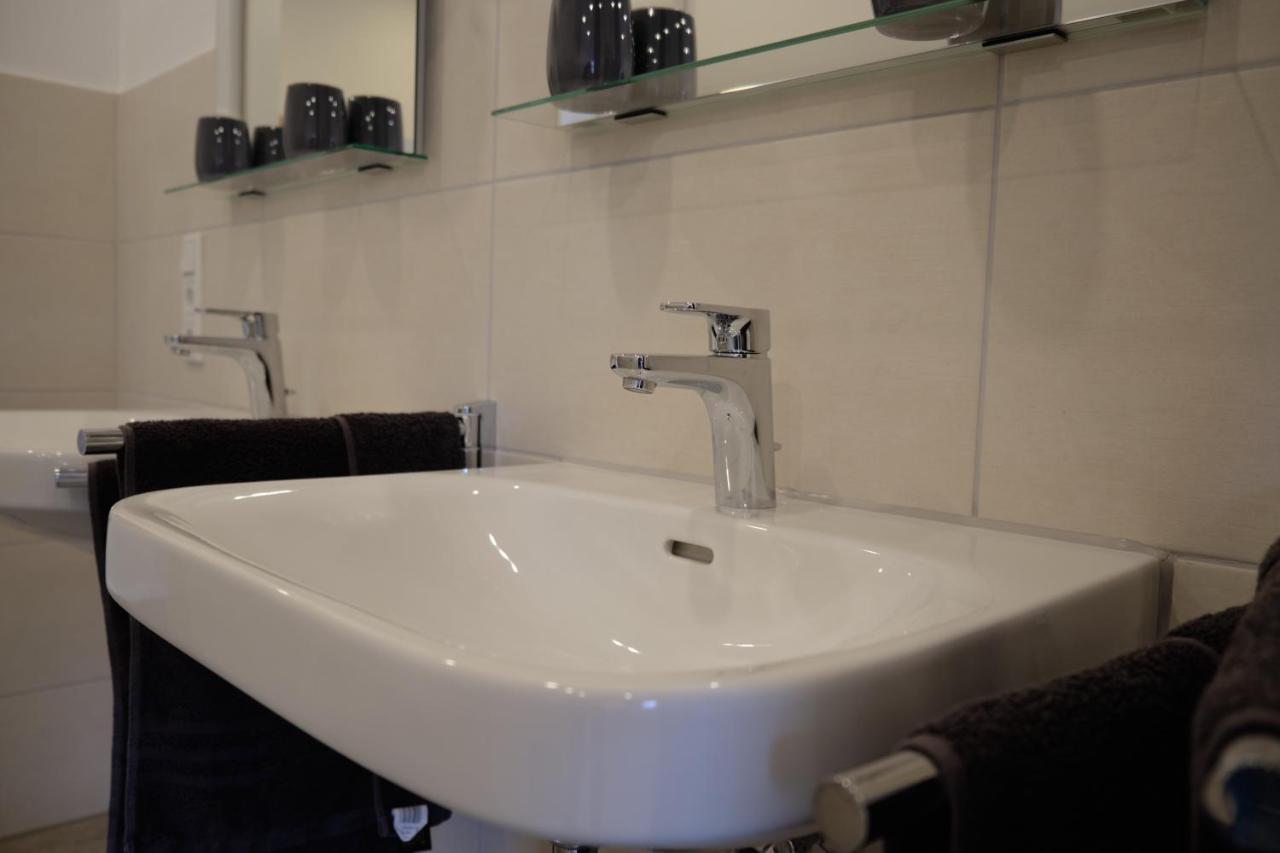 Ferienwohnung Schwarting Wiefelstede Ngoại thất bức ảnh