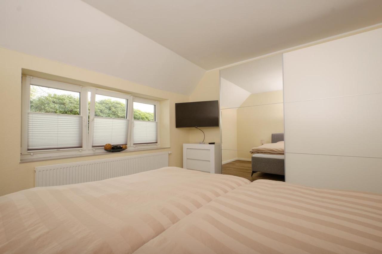 Ferienwohnung Schwarting Wiefelstede Ngoại thất bức ảnh